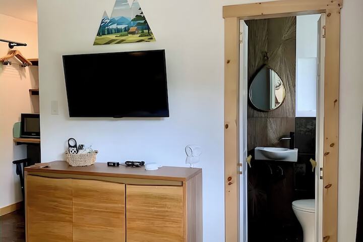 Room 27 of 89