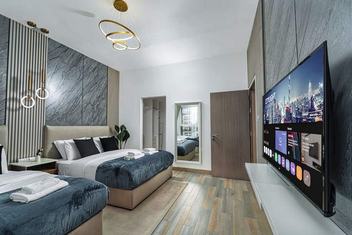 Room 207 of 662