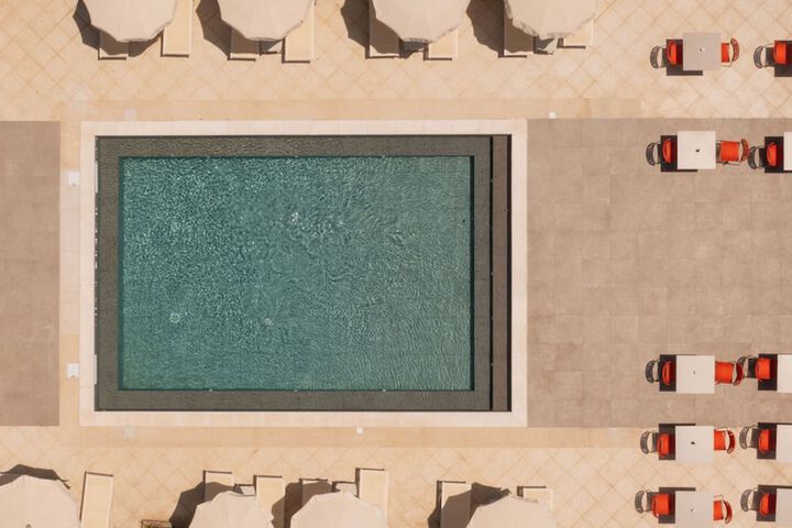Pool 37 of 51