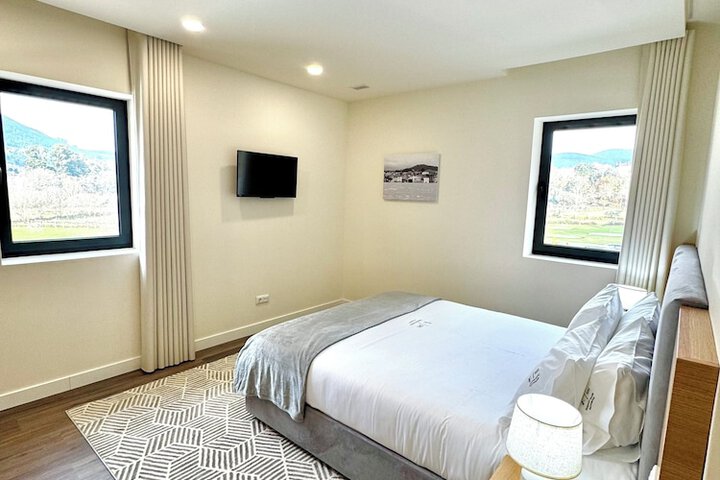 Room 5 of 48