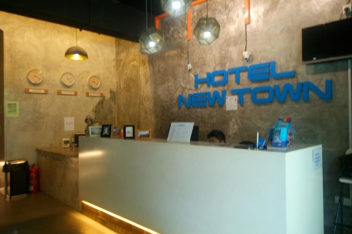 Lobby Entry