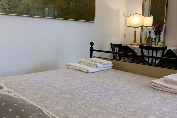Room 9 of 51