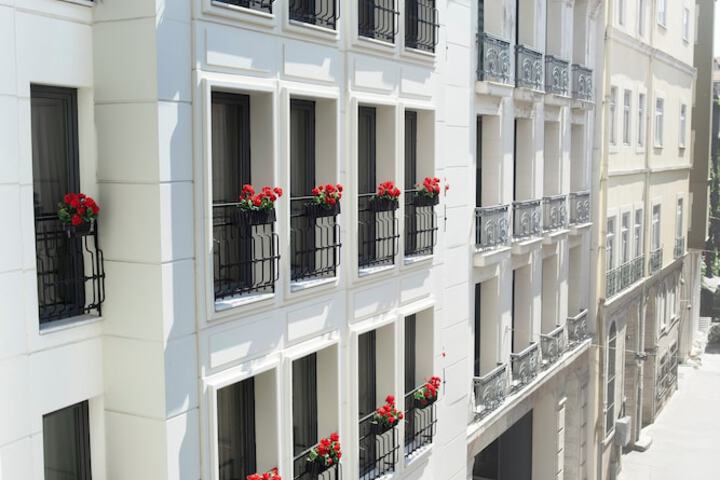 Hotel 62 of 63