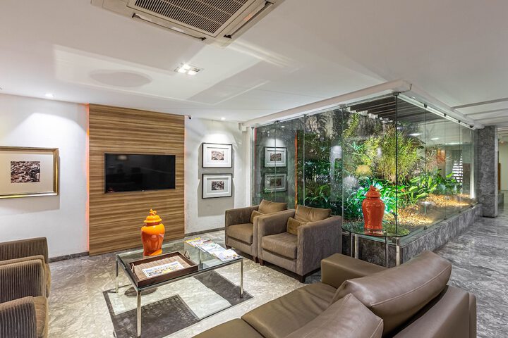 Guest Lobby