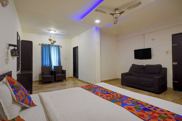 Room 18 of 24