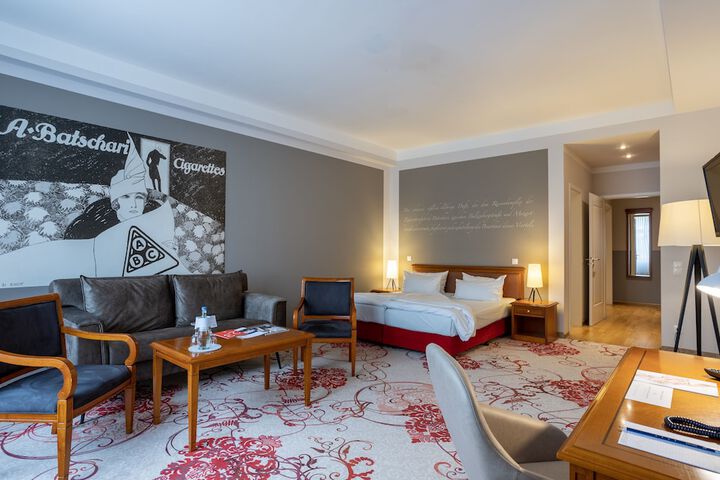 Room 21 of 79