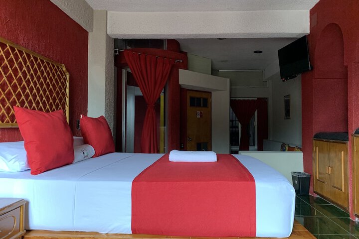 Room 17 of 29