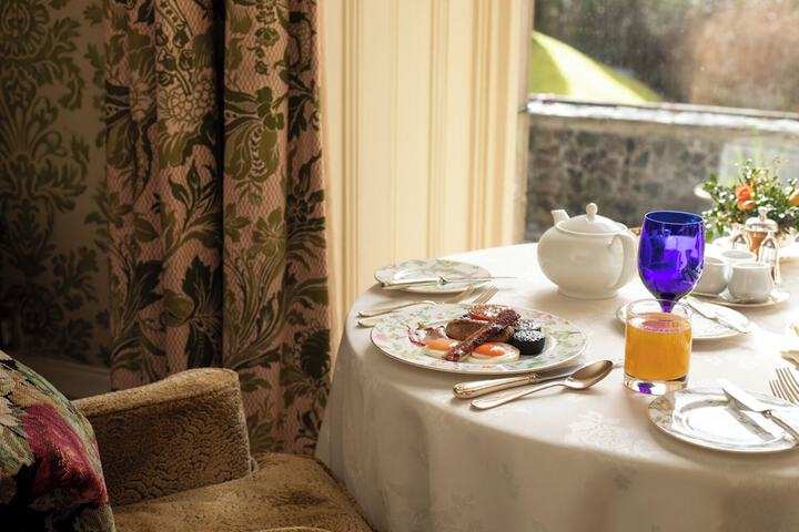 Breakfast/Coffee Service 89 of 99