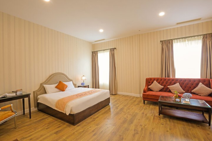 Room 26 of 160