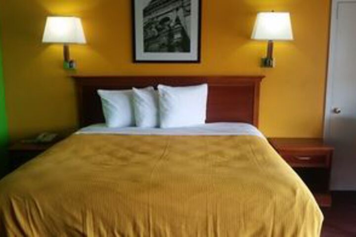 Image of Glancy Motel