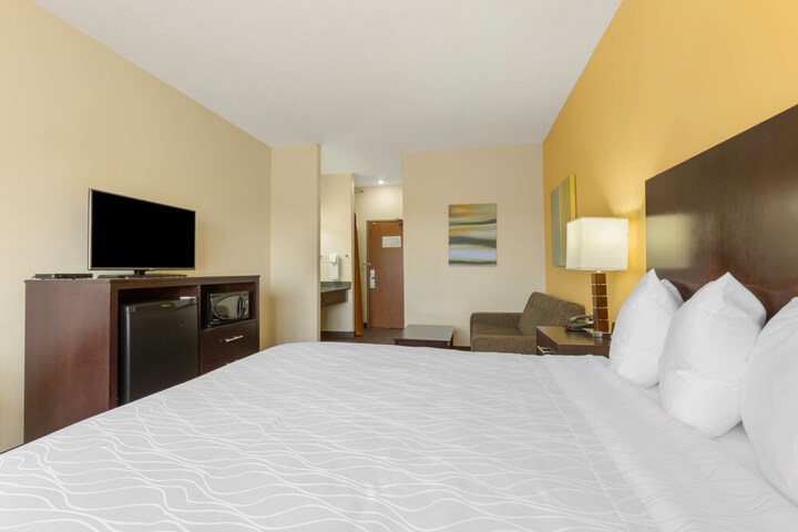 Room 18 of 41