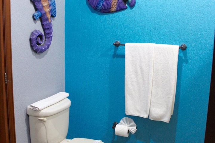 Room 476 of 599