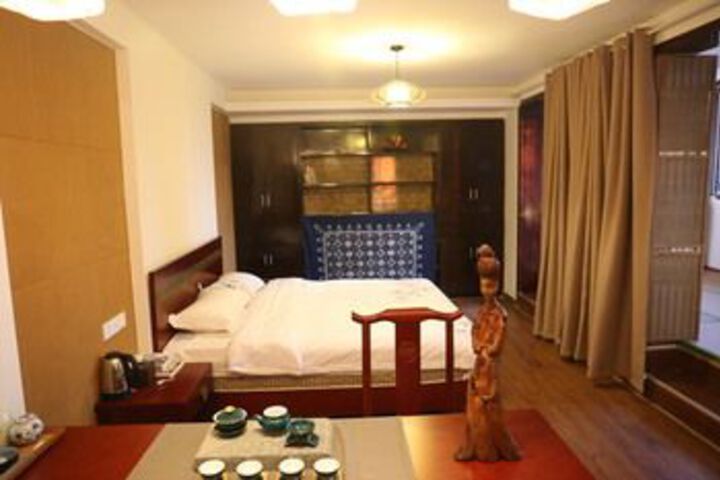 Room 30 of 58