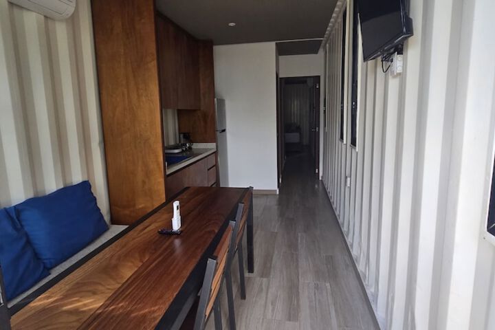 Room 7 of 23