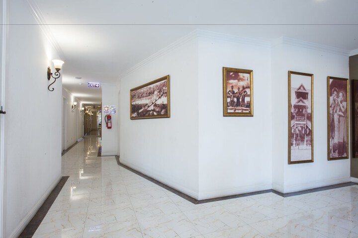 Hotel Interior 25 of 35