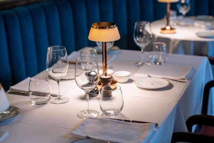 Dining 84 of 112