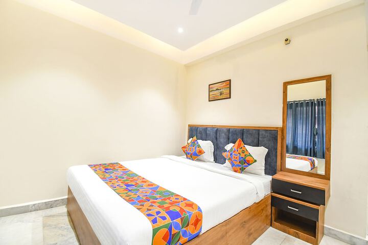 Room 14 of 35
