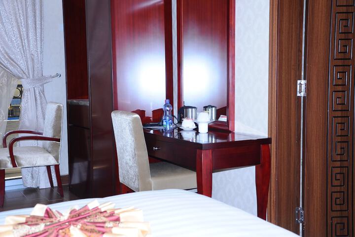 Room 21 of 47