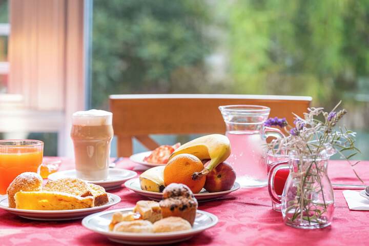 Breakfast meal