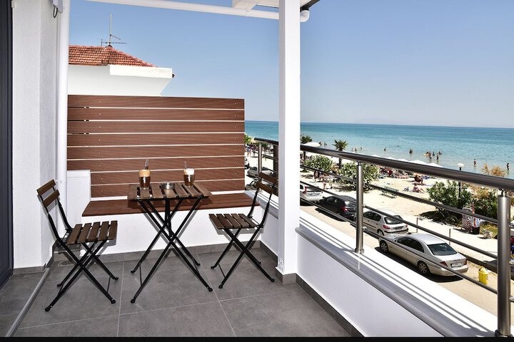 Terrace/Patio 18 of 34