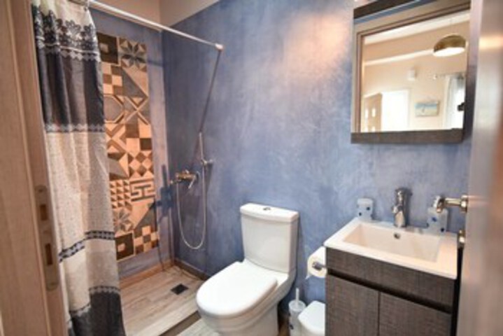 Room 3 of 22