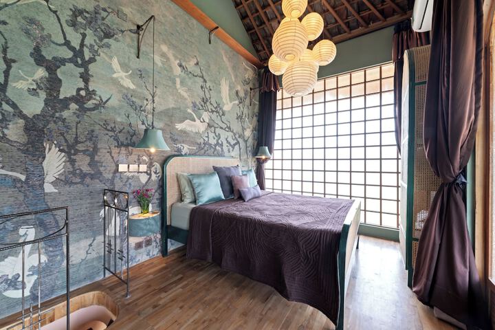 Room 40 of 174