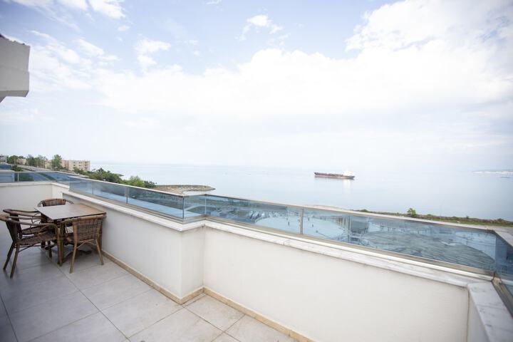 Terrace/Patio 53 of 54