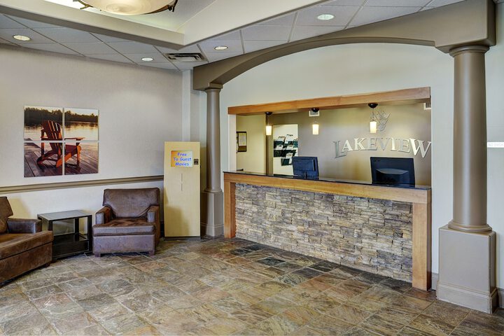 Entrance & Lobby