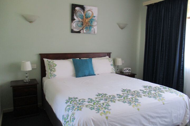 Room 9 of 123