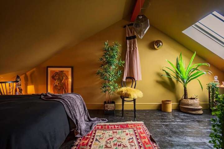 Room 6 of 39