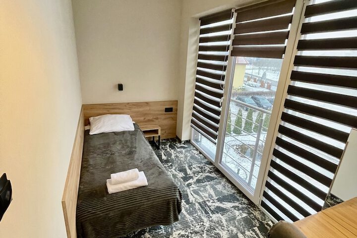 Room 55 of 110