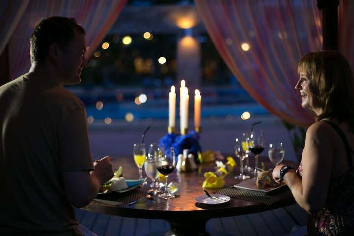 Dining 73 of 96