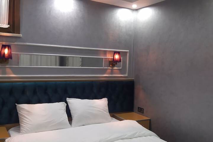 Room 62 of 111