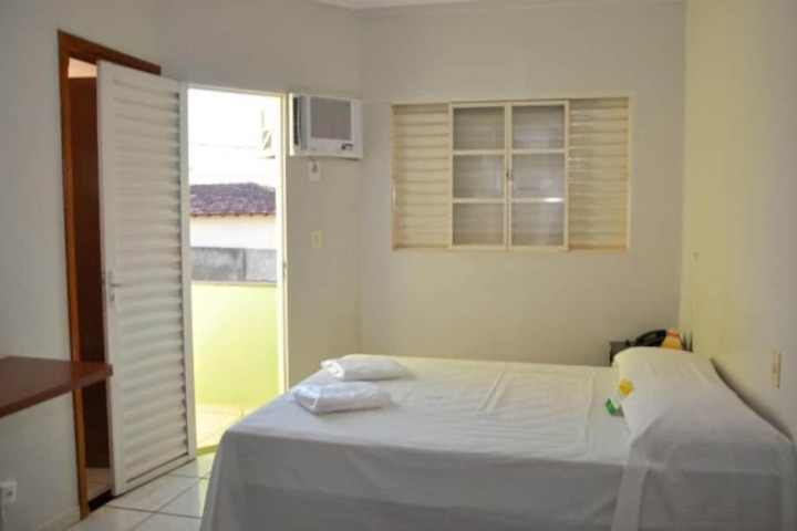 Room 4 of 47
