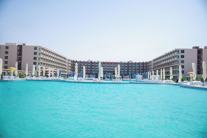 Pool 45 of 63