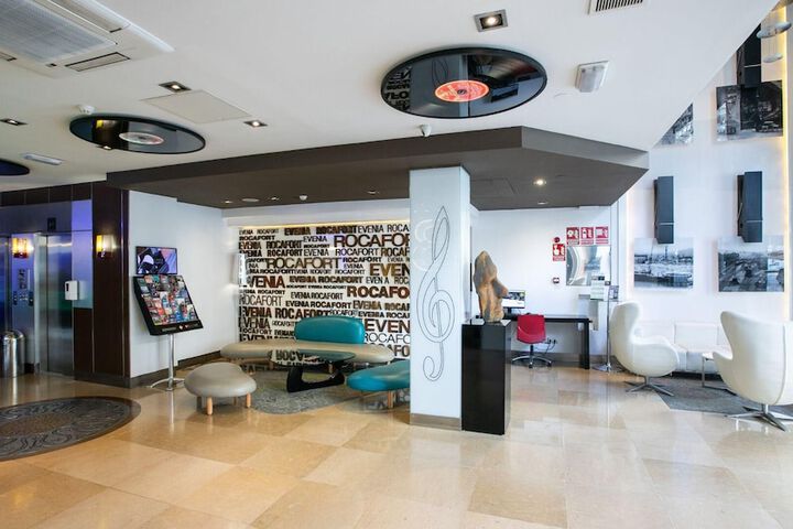 Lobby Entry