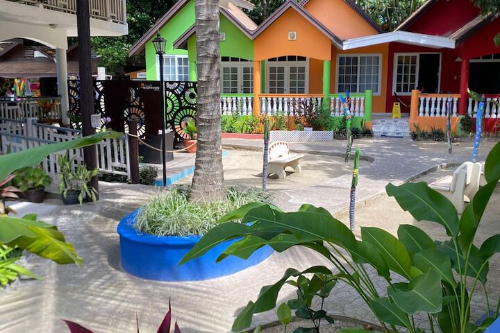 Hotel Exterior 54 of 54