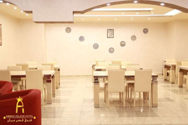 Dining 65 of 74