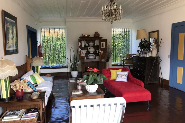 Room 25 of 89