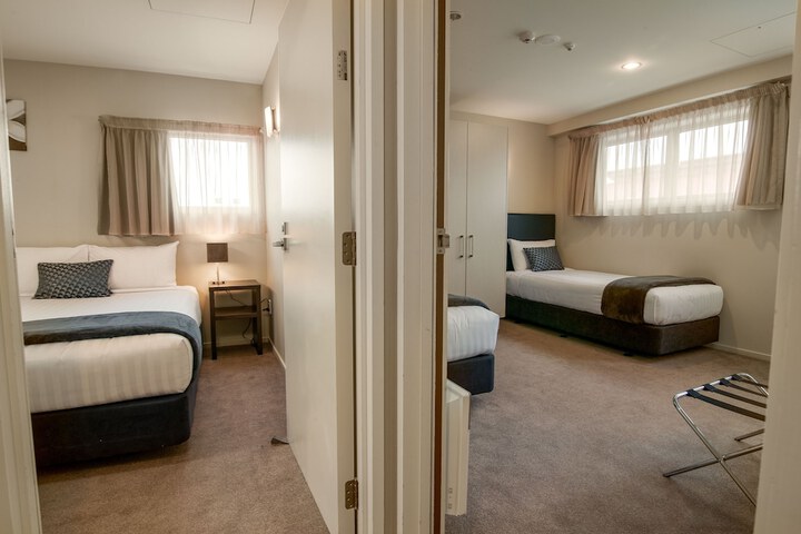 Room 86 of 196