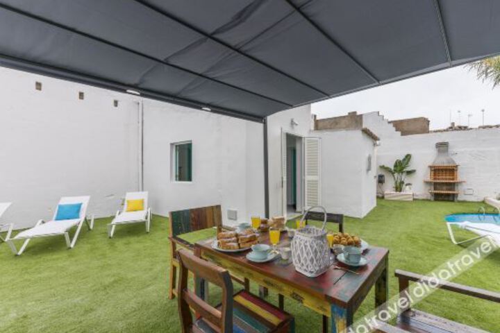 Jofres House