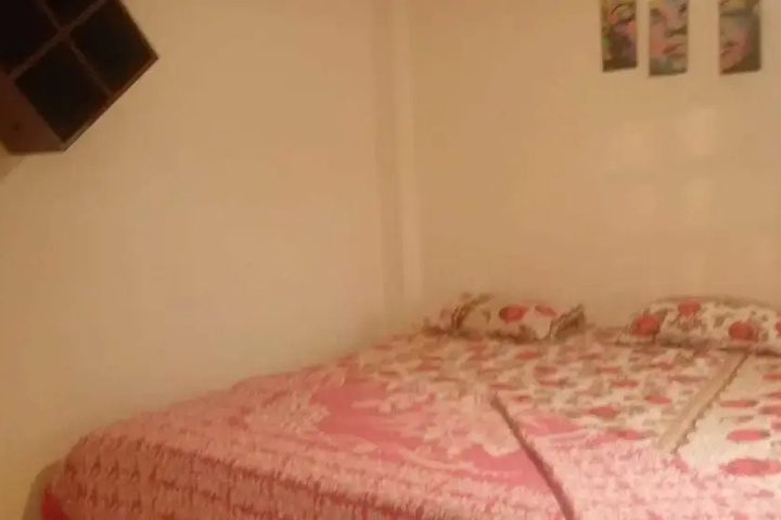 Room 3 of 8
