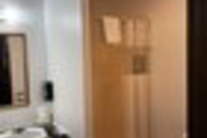 Room 89 of 168