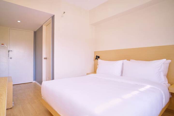 Room 7 of 37