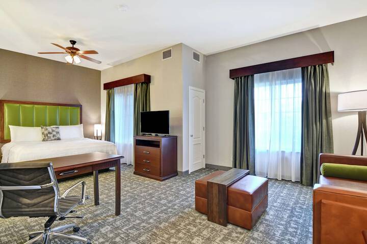 Room 18 of 60