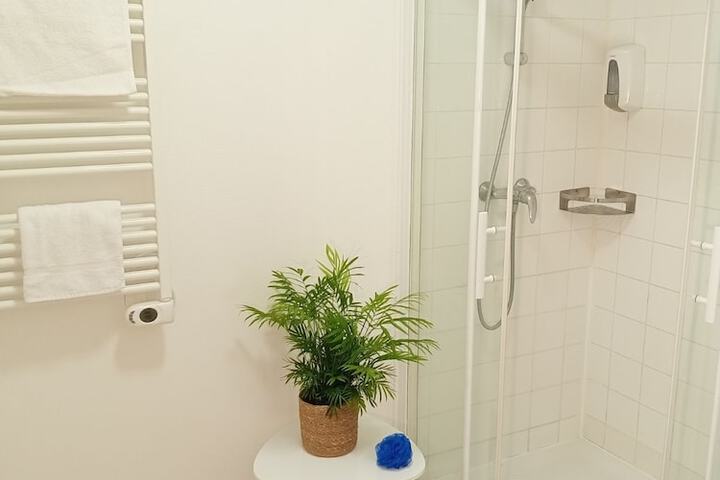 Room 29 of 51