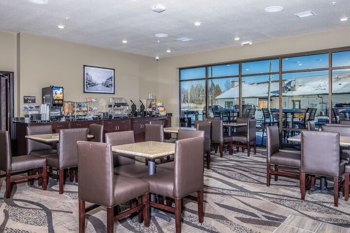 Breakfast/Coffee Service 50 of 64