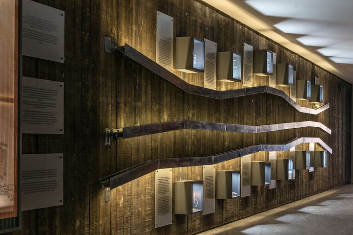 Hotel Interior 50 of 187