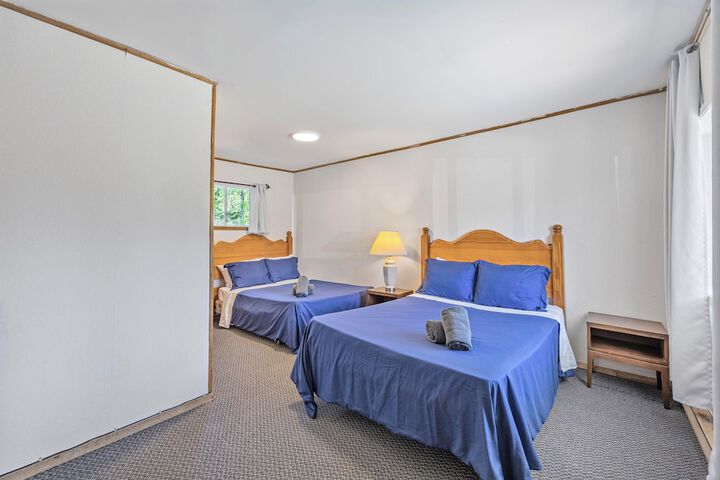 Room 5 of 17