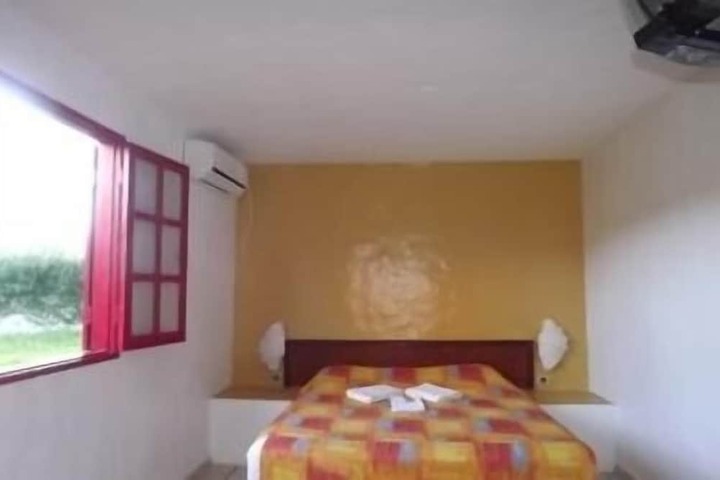 Room 3 of 26
